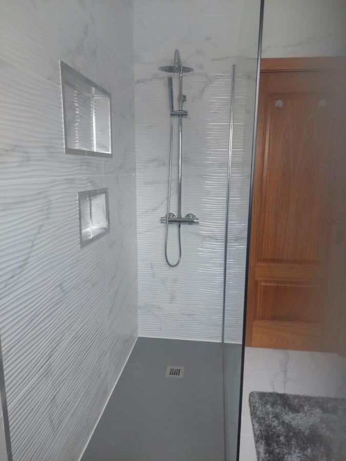 Moradia Chicharro Hotel Nazare Ngoại thất bức ảnh