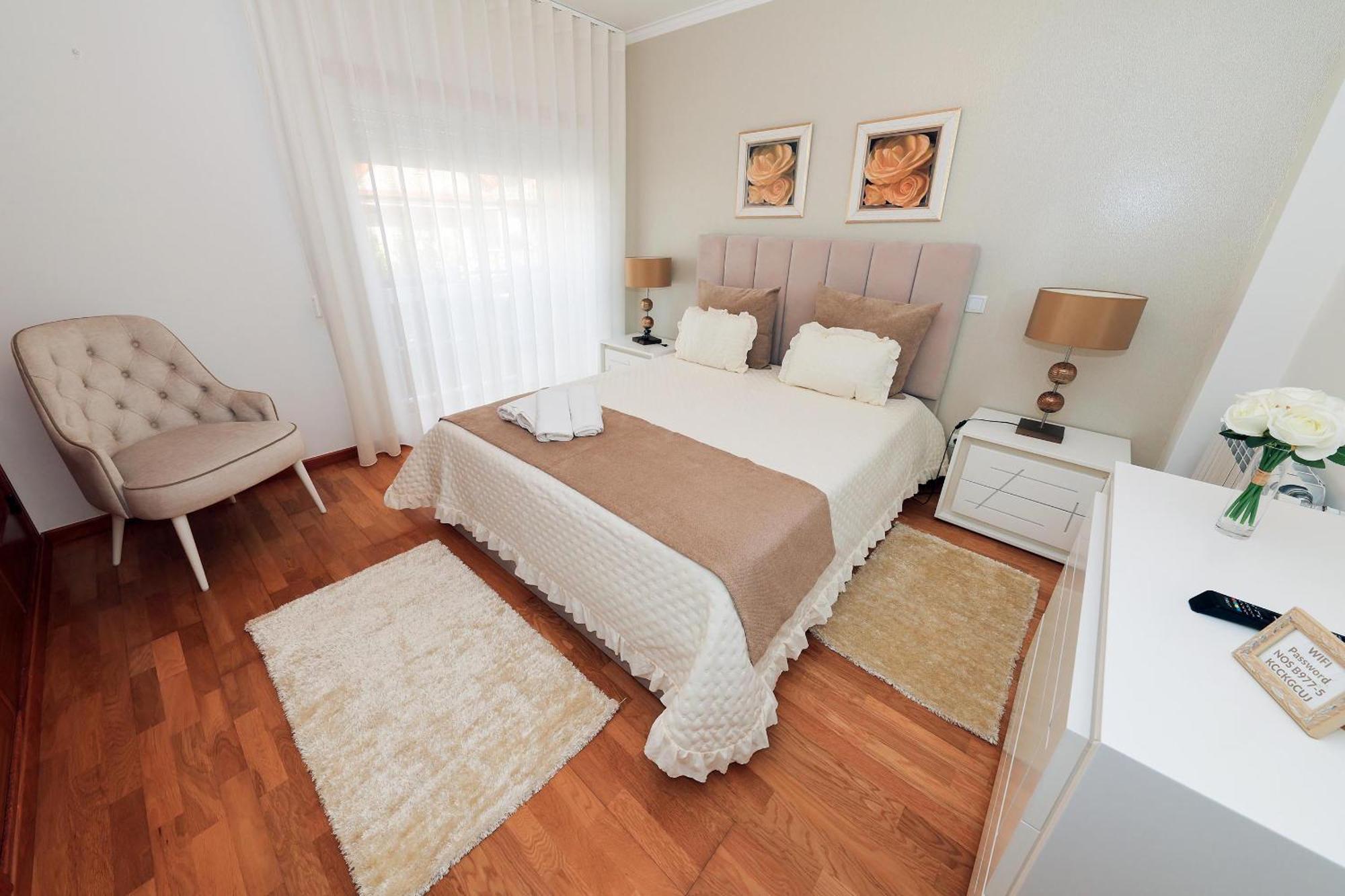 Moradia Chicharro Hotel Nazare Ngoại thất bức ảnh